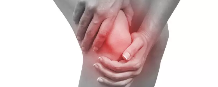 Physiotherapy for knee pain: Top 5 myths debunked!
