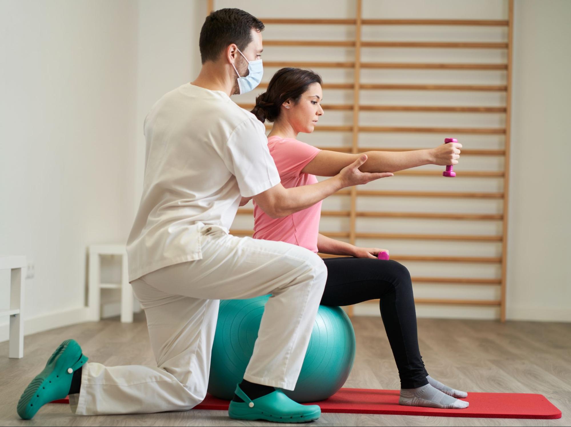 Discover How Post-Operative Physiotherapy Successfully Helps You Heal Faster