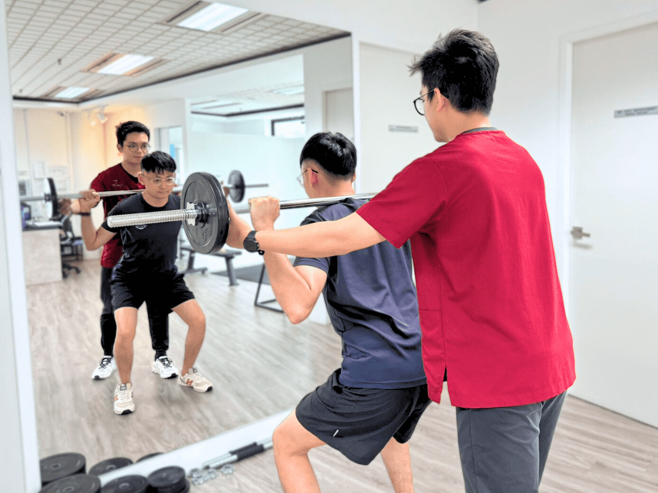 Two Experts, One Goal: How Podiatry & Physiotherapy Collaborate for Better Recovery