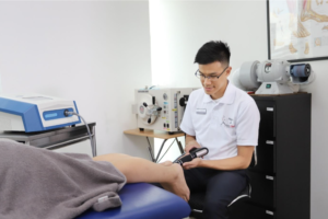 Treating patient with Extracorporeal Shockwave Therapy