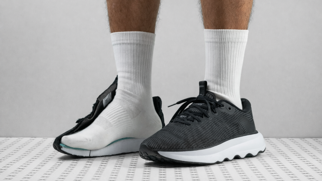  Footwear support comparison highlighting differences in shoe structure and foot stability.