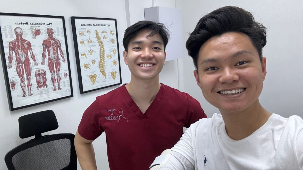 Patient consultation experience at physiotherapy clinic in Singapore highlighting professional care and communication
